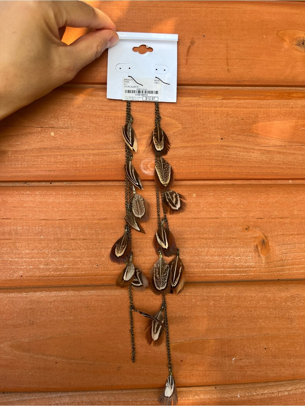 Free w purchase Vintage Y2K Charming Charlie Brown Feather Long Earrings - Picture 2 of 3